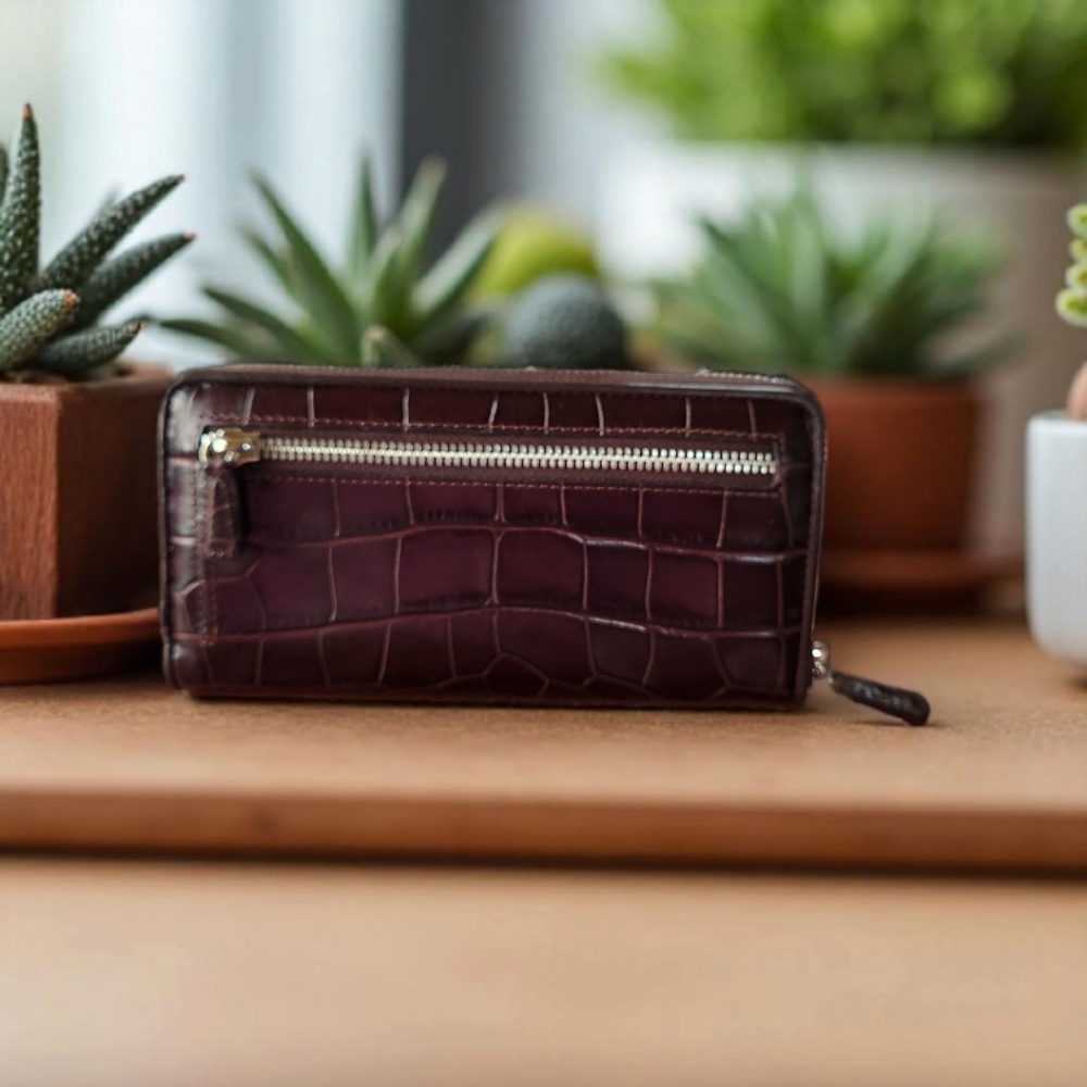 **Brighton Mingle Large Espresso Croc Wallet - Picture 2 of 3